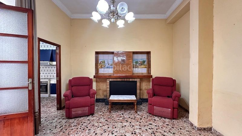 Foto 00a6c8b5-1048-41fa-be01-9a52187e7472. Casa amb aparcament a Carlet