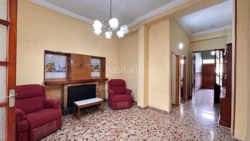 Foto 1dc9e15e-79ef-4e5b-9615-9f6dcdf0ec6d. Casa amb aparcament a Carlet