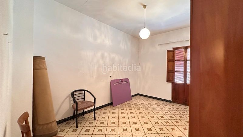 Foto 4f8ec1bf-f3b1-4f22-ae4c-f0a3fe4c8ed6. Casa amb aparcament a Carlet