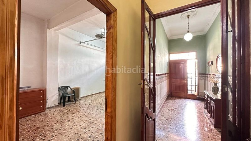 Foto 8ef96f63-52b5-4fa2-9f0f-b39c15f60f64. Casa amb aparcament a Carlet