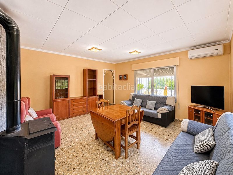 Foto e5f8ca65-8f38-4dbc-bd3f-3f1139d7003e. Casa amb piscina a Carlet