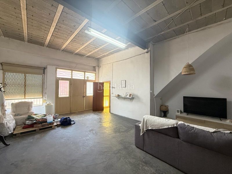 Foto a75da8ee-7707-4014-93a5-c42efcaa6e0f. Casa amb calefacció aparcament a Alginet