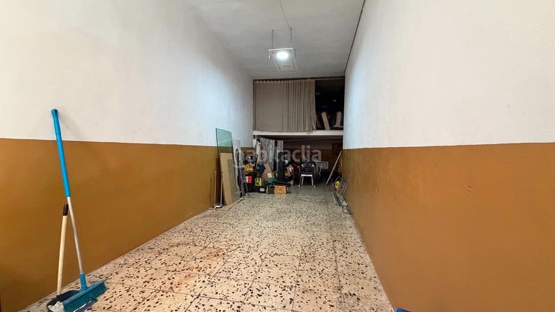 Foto 3e749762-d30e-462b-9dce-35b223d35e73. Aparcament cotxe a Carlet