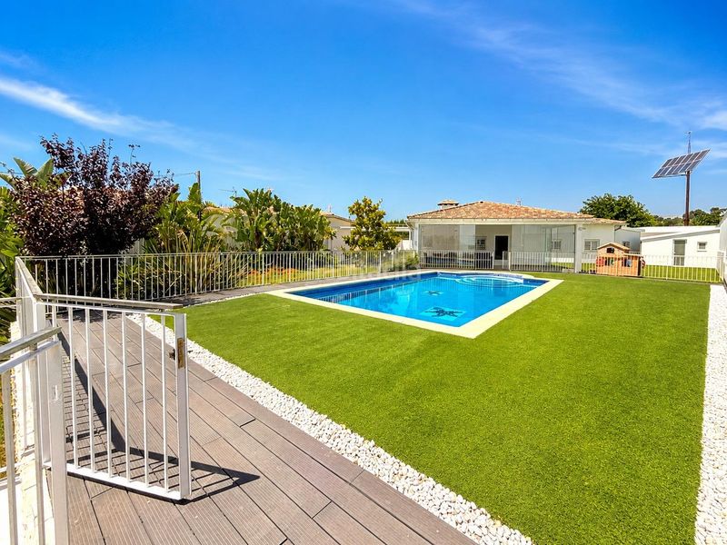 Foto 08223959-2284-480a-a33b-acd703b824ec. Xalet amb calefacció aparcament piscina a Carlet