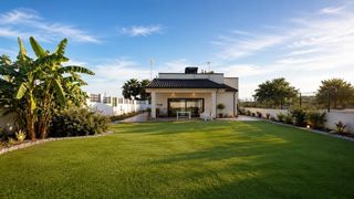 Chalet in Carlet. Chalet semi nuevo en urb. ausias march ii
