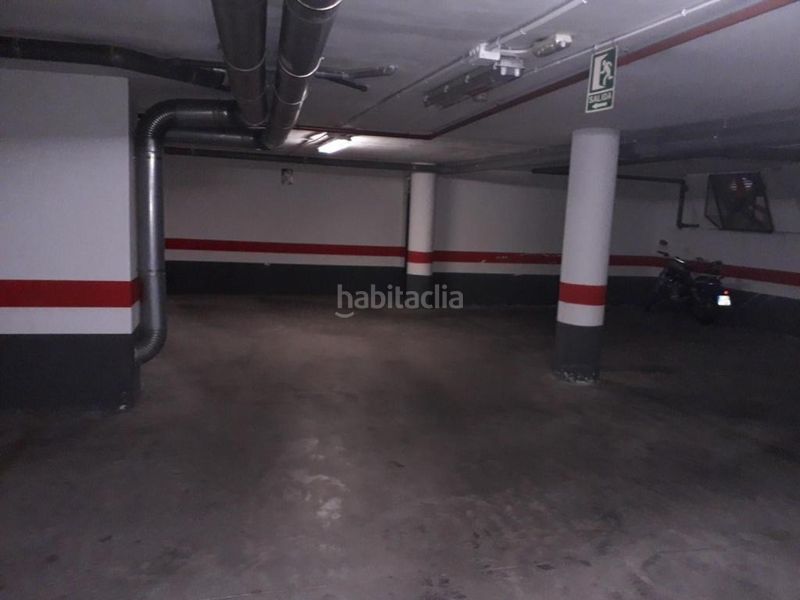 Foto 018cf5c9-d249-492d-8fd9-da5579de2270. Aparcament cotxe a Alginet