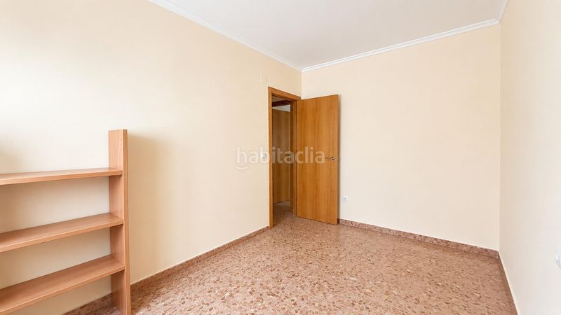 Foto a55130b9-e0b5-4daa-8854-eb43f29fe082. Pis amb aparcament a Carlet