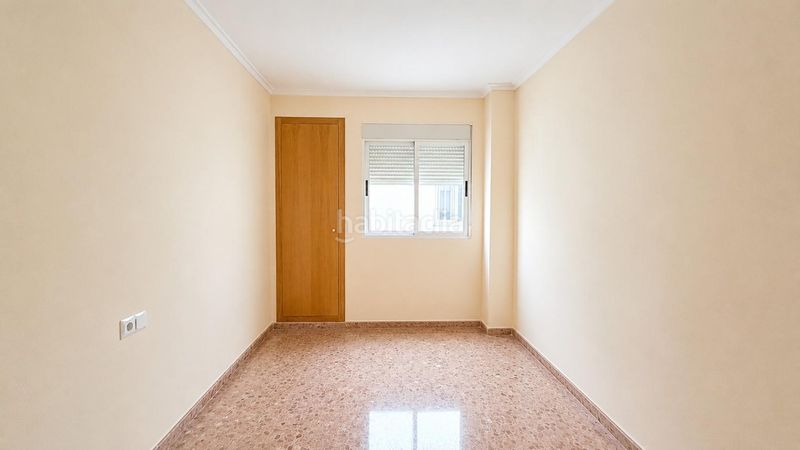 Foto d956ea41-5fbb-457a-9133-da3309580574. Pis amb aparcament a Carlet