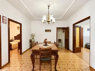 Casa a Guadassuar. Casa con gran garaje, terraza y múltiples posibilidades en gran
