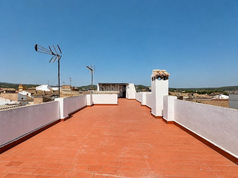 Foto 9a45e816-d3cb-4983-bc6b-58a472601de3. Casa a Llombai