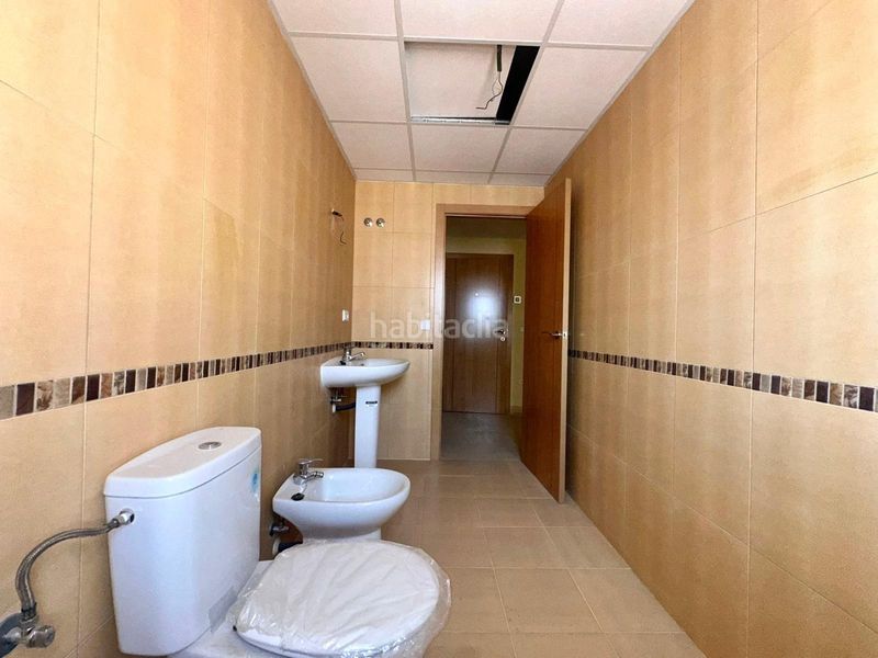 Foto 12aa0c83-d553-41e2-9caa-c5b4d5c639b3. Pis amb aparcament a Llombai