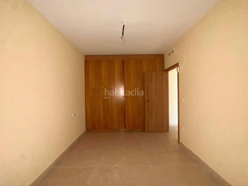 Foto ec29a317-0197-4807-9500-759179262f90. Pis amb aparcament a Llombai