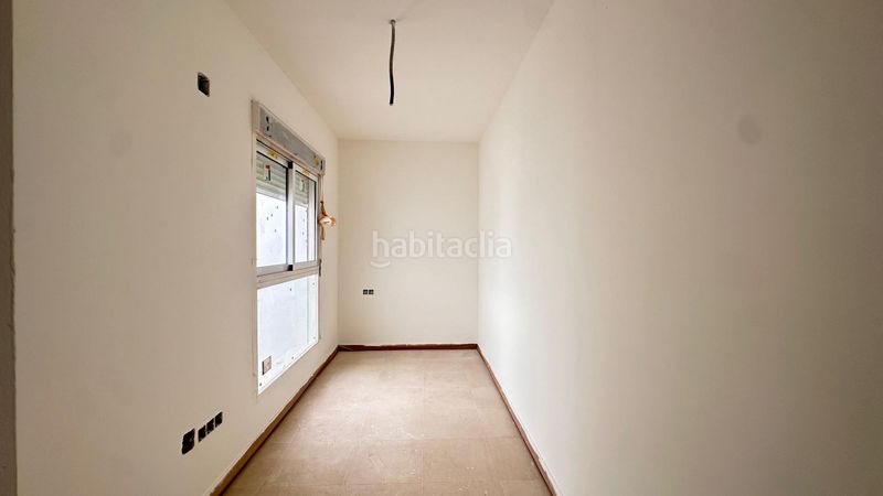 Foto ee044bb1-0b3d-4700-840c-6fd6c8bedf44. Pis amb aparcament a Benifaió