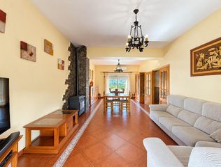 Duplex in Manuel. Dúplex amueblado con dos terrazas y vistas abiertas en manuel