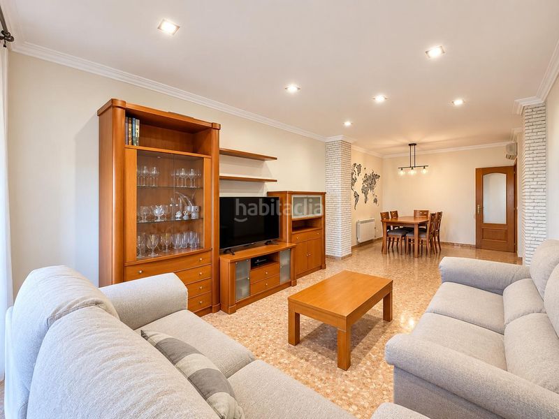 Foto a7b4c663-5169-4793-8d05-7865bf3acdee. Pis amb calefacció aparcament a Carlet
