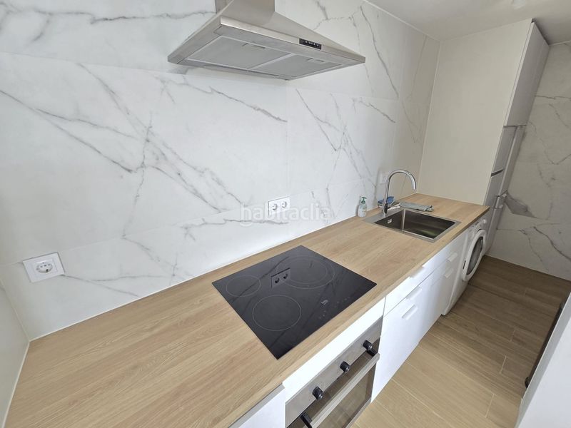 Foto 7eebb2f7-582f-435e-b6ff-2ed9eddf45e0. Apartament amb piscina a Miramar - Torre del Moro Torrevieja