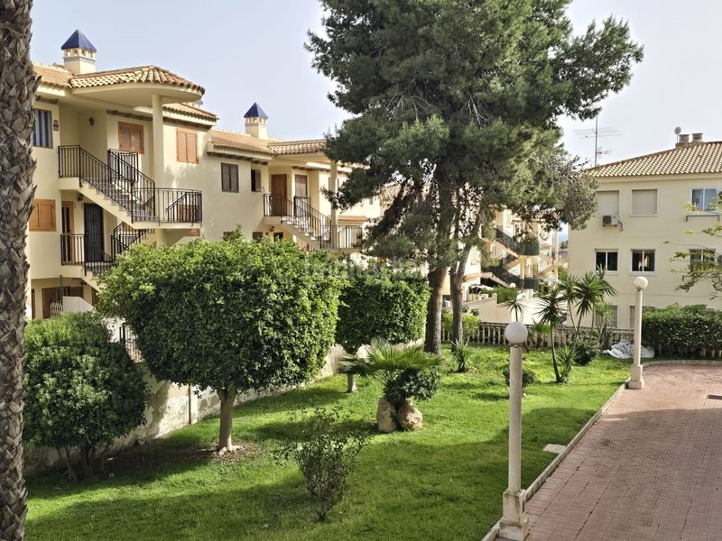 Foto b56ec6f6-17c6-45e5-a656-48da59714a43. Apartament amb piscina a Miramar - Torre del Moro Torrevieja