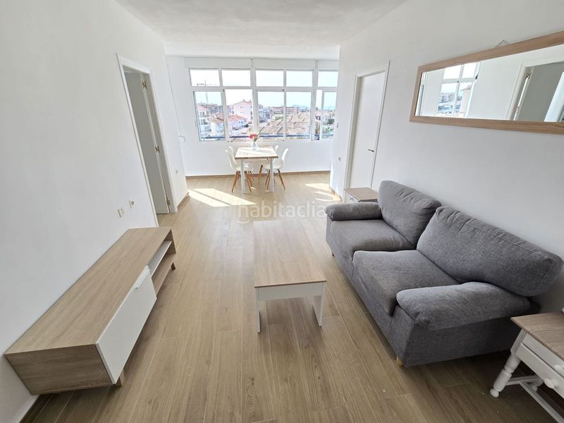 Foto fa2bc45e-1750-47b5-9ca8-7ad156efdcd7. Apartament amb piscina a Miramar - Torre del Moro Torrevieja