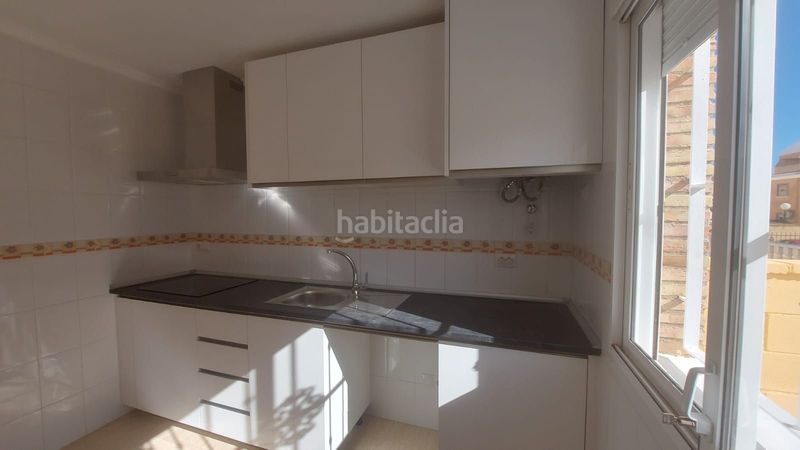 Foto 05a5161c-71d7-4e24-bbe6-547f57cec287. Casa amb piscina a Rojales
