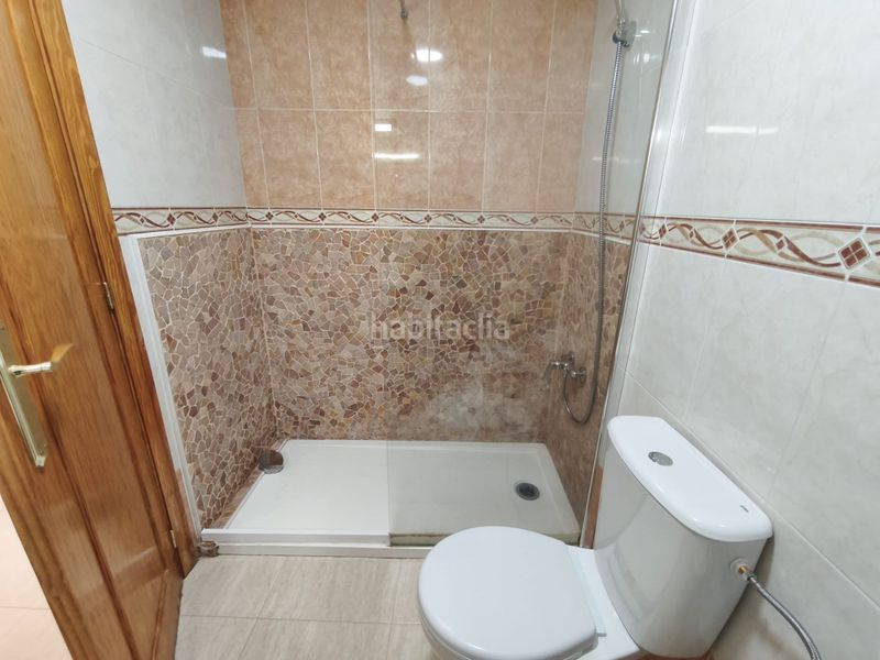 Foto 2cc9fb53-0386-4916-bb5f-e2c7d1d5000e. Casa amb piscina a Rojales