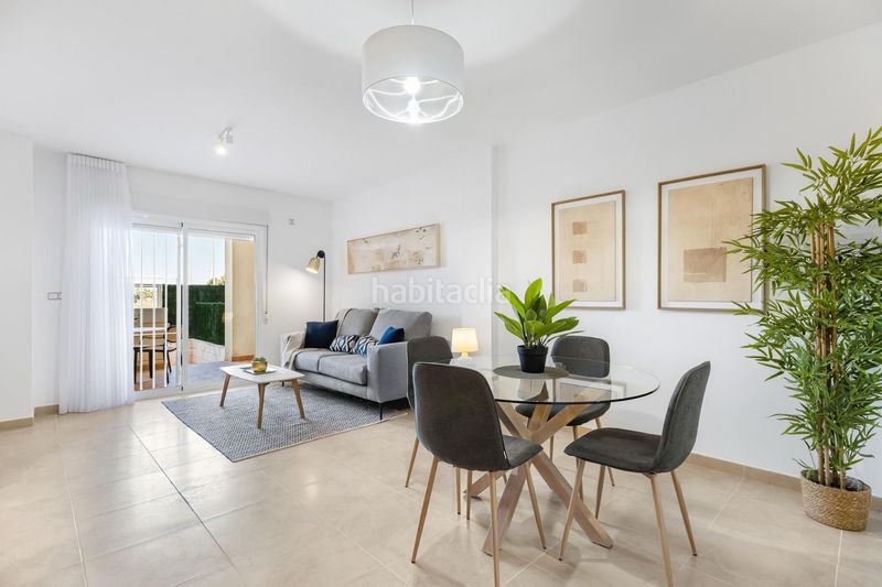 Foto d65d0feb-474d-4e0e-8d6e-cd0a9aaa6c82. Apartament amb piscina a Lomas de Cabo Roig - Los Dolses Orihuela