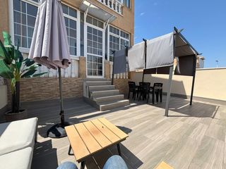 Casa a Aguas Nuevas. Torrevieja, aguas nuevas, bungalow planta baja, reformado, de 57