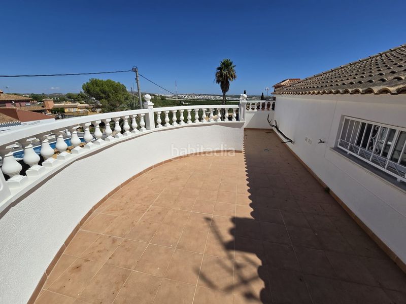 Foto 99b2692e-a776-4063-a925-2e8ed5681994. Casa amb piscina a Jacarilla