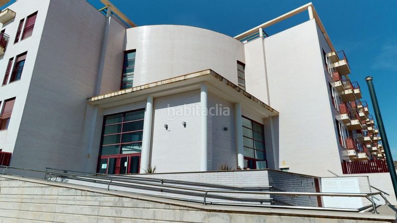 Foto 8ca6d68e-dcef-4395-8716-0b583e2fdfc6. Àtic amb piscina a Archena