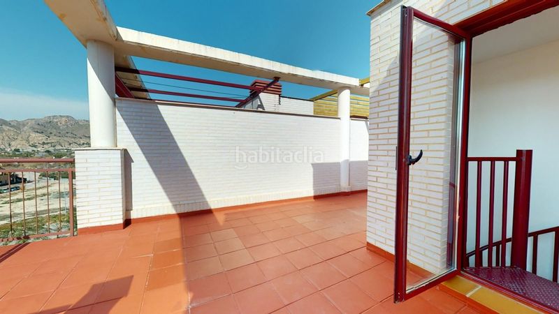 Foto fd467be1-b699-4ddb-b7af-1e7ca65f68f4. Àtic amb piscina a Archena