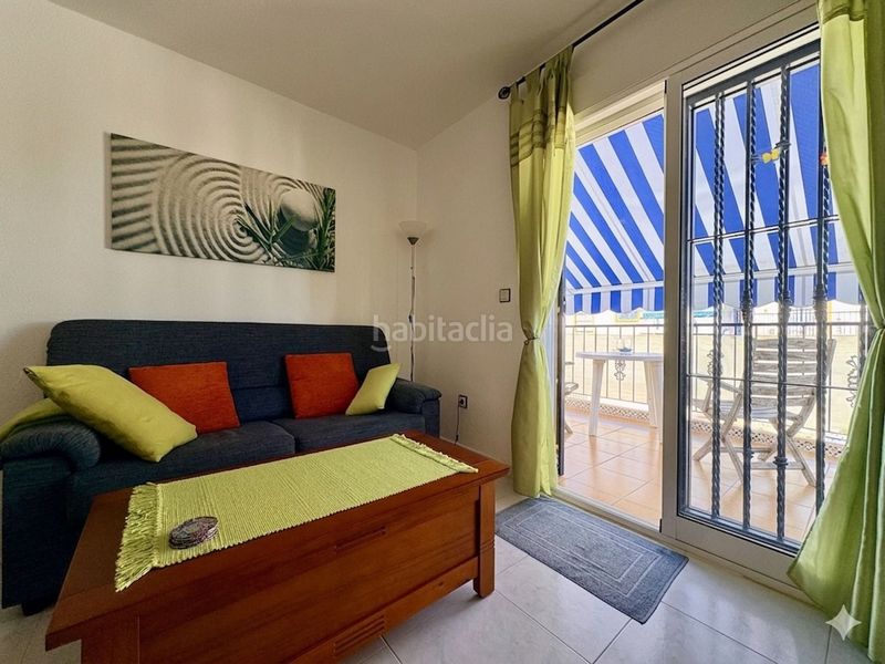 Foto 4d6b224d-8b19-4d96-9680-1861df5c53cc. Casa amb piscina a La Florida Orihuela
