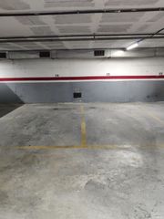 Alquiler Parking coche en Nucli Urbà. Parking coche ó moto