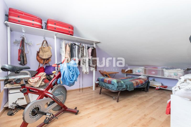 Foto 2eb4dc31-8233-4f39-ad7c-3554d64f00cd. Duplex con riscaldamento in Font de la Figuera (la)