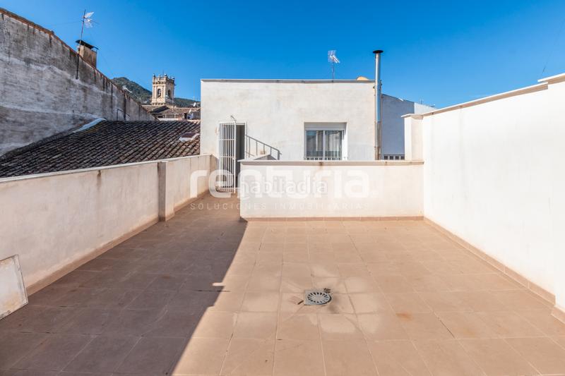 Foto 14c52b91-9e1c-4a3a-a3f9-056c8c47c275. Àtic a Font de la Figuera (la)