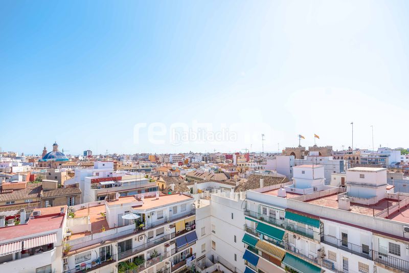 Foto f64201f5-2bd9-4c0d-ae54-18c2b2d8ac5e. Miete dachwohnung in El Carme Valencia