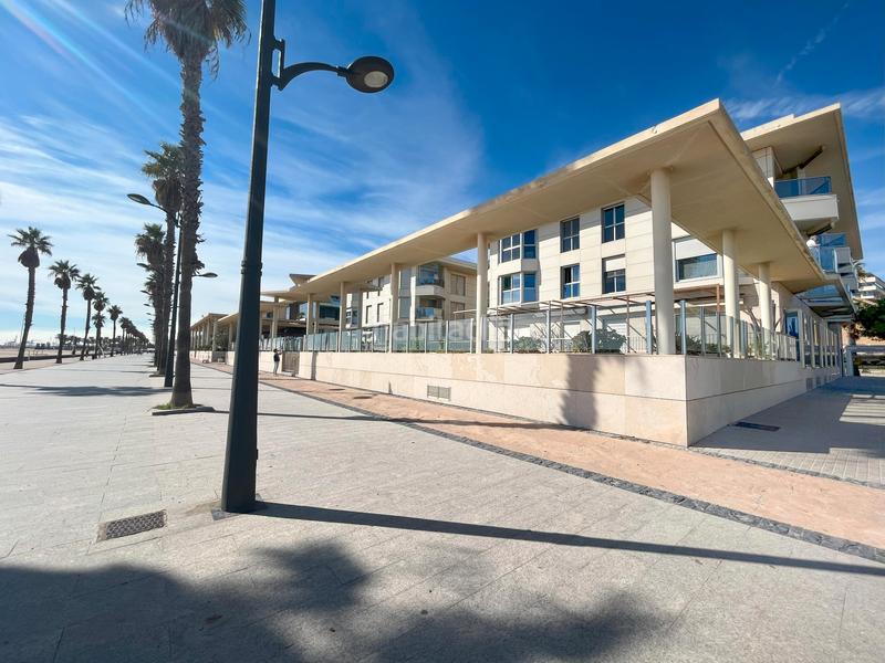 Foto a12f99b6-7888-4465-bcac-3658b7c31329. Miete etagenwohnung mit parking in La Patacona Alboraya