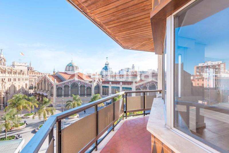 Foto c8495713-0c52-4379-a56c-673fbf42c0af. Location appartement avec chauffage dans El Mercat Valencia