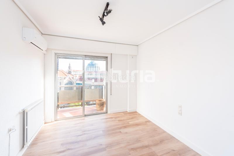 Foto 0cbebc79-5363-4690-a847-1eb9cddd5821. Miete etagenwohnung mit heizung in El Mercat Valencia