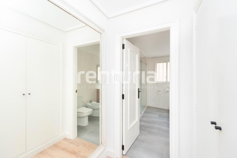 Foto 353daf63-06e5-4ac0-9845-f4ce3596da57. Miete etagenwohnung mit heizung in El Mercat Valencia