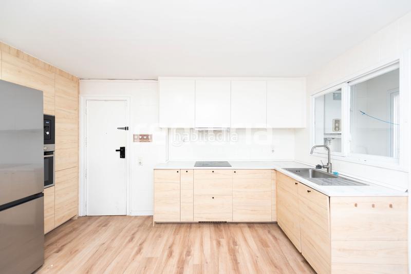 Foto 5e177997-1952-450e-b56f-b9d13d9bf884. Miete etagenwohnung mit heizung in El Mercat Valencia