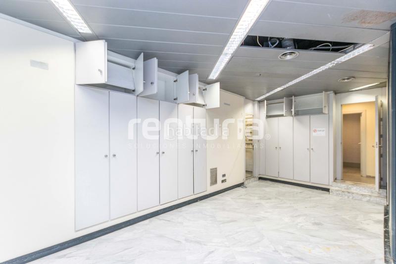 Foto 3b4b5f06-9137-49de-95c6-078dfcd478e4. Geschäftsraum in avinguda de la constitució 38 in Valencia