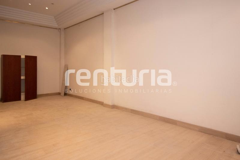 Foto cfcc7178-7476-409f-8259-c13f045747f9. Local comercial amb calefacció a Sant Francesc Valencia