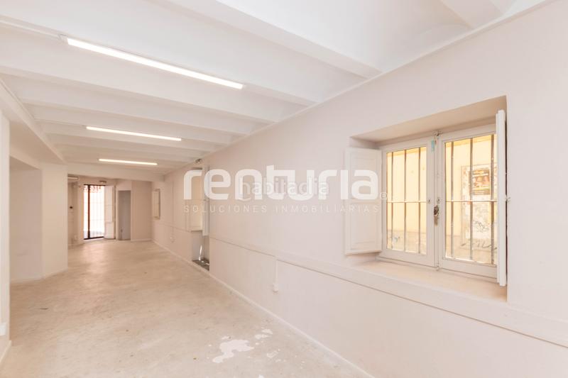 Foto 7a75a0be-ac28-464b-8712-84b470961e74. Local comercial amb calefacció a El Carme Valencia