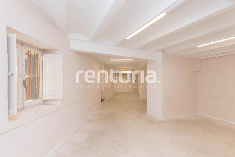 Foto 8264f0a9-ed2b-4bdf-84d3-b361d50afecd. Local comercial amb calefacció a El Carme Valencia