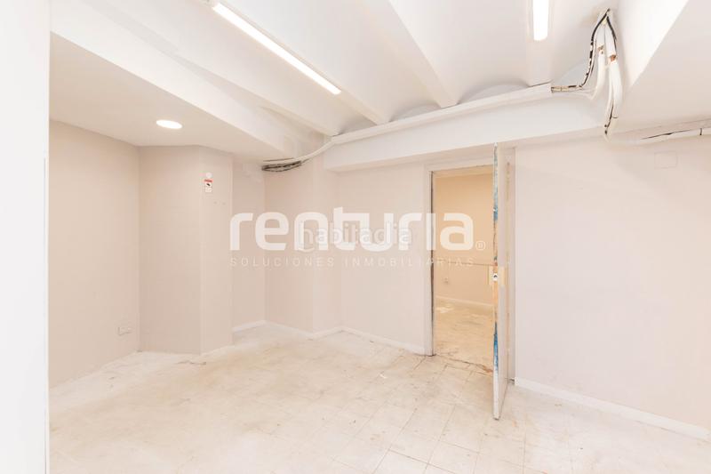 Foto 8360ae31-7a82-4e9e-9195-1353b650f580. Local comercial amb calefacció a El Carme Valencia