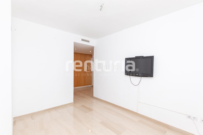 Foto 14faa753-cb6f-49f3-b75a-e25ed0ea29f0. Rent flat with heating parking pool in Sant Llorenç - Zona Alfahuir Valencia