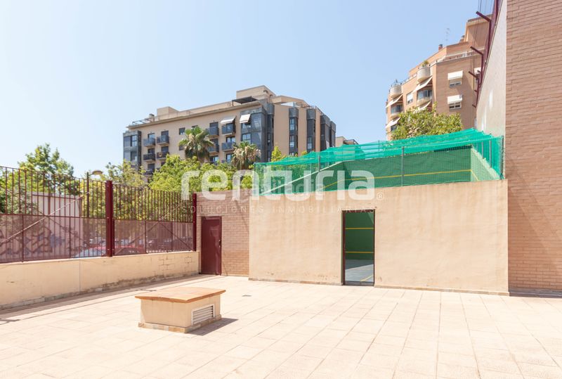 Foto 5b57e1b6-7cb6-41fa-be08-463e30cf9da4. Rent flat with heating parking pool in Sant Llorenç - Zona Alfahuir Valencia