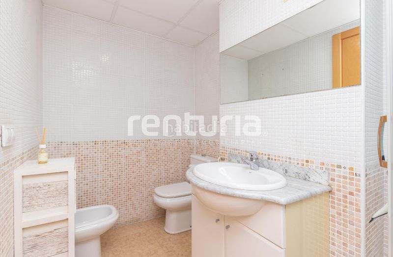 Foto 7fb048c9-f827-49d8-b338-04401191afa9. Rent flat with heating parking pool in Sant Llorenç - Zona Alfahuir Valencia
