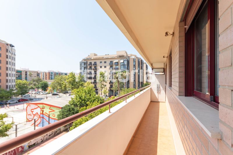 Foto c4f13229-e222-4e1b-a08b-c653a5b06cd5. Rent flat with heating parking pool in Sant Llorenç - Zona Alfahuir Valencia