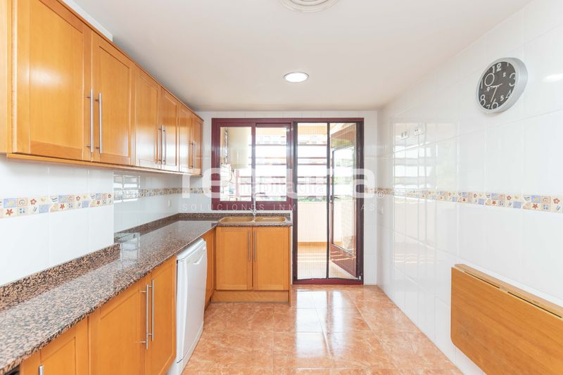 Foto e03ac37e-95f3-4737-acc8-bba92b287c14. Rent flat with heating parking pool in Sant Llorenç - Zona Alfahuir Valencia