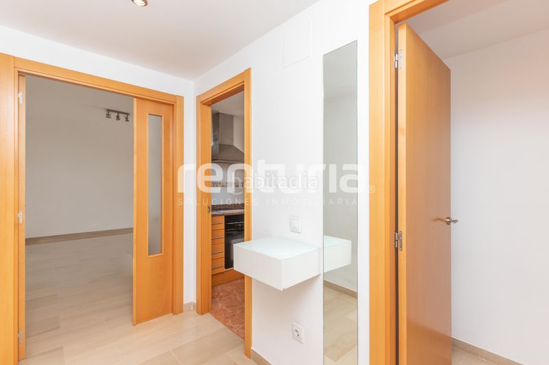 Foto e34ad588-02d2-4a95-9fc1-b46bdbefafa2. Rent flat with heating parking pool in Sant Llorenç - Zona Alfahuir Valencia